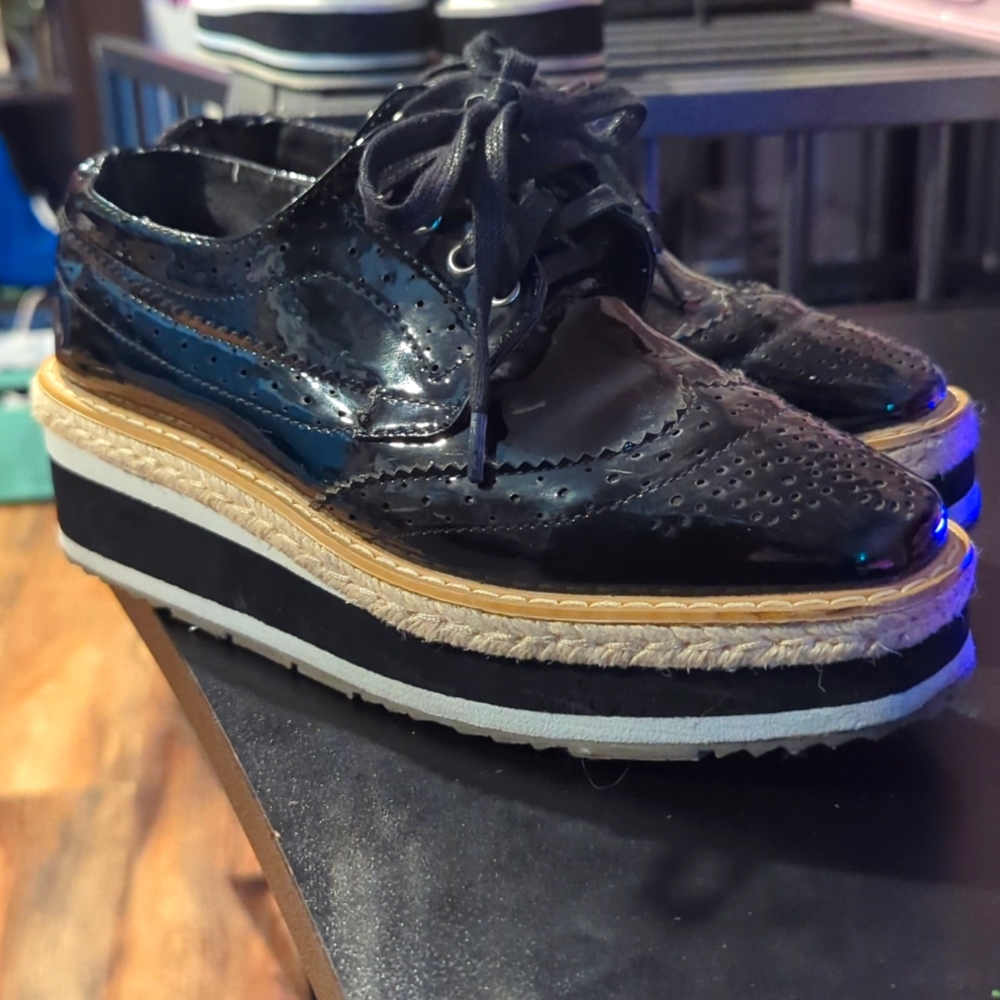 Shiney Black Platform Brogues size 7.5 womens